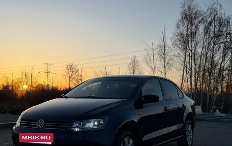 Volkswagen Polo VI (EU Market), 2012 год, 670 000 рублей, 2 фотография