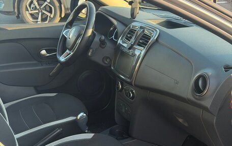 Renault Sandero II рестайлинг, 2021 год, 1 650 000 рублей, 21 фотография