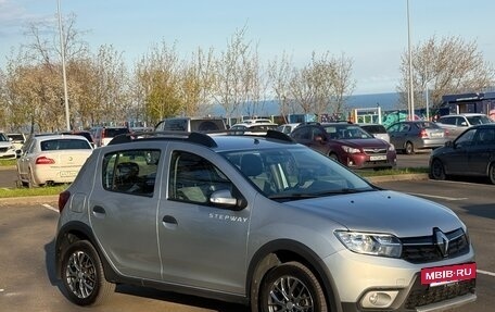 Renault Sandero II рестайлинг, 2021 год, 1 650 000 рублей, 23 фотография