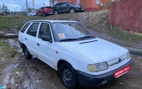 Skoda Felicia I рестайлинг, 1996 год, 65 000 рублей, 3 фотография