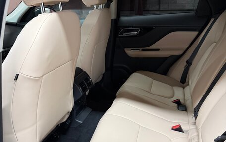 Jaguar F-Pace, 2016 год, 2 900 000 рублей, 6 фотография