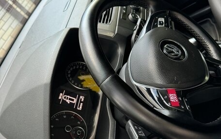 Volkswagen Caddy IV, 2018 год, 1 775 000 рублей, 13 фотография