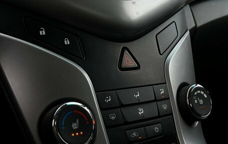 Chevrolet Cruze II, 2009 год, 497 300 рублей, 15 фотография