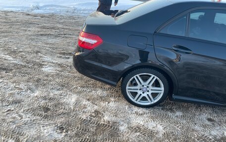 Mercedes-Benz E-Класс, 2011 год, 1 099 997 рублей, 4 фотография