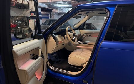 Land Rover Range Rover IV рестайлинг, 2023 год, 23 000 000 рублей, 16 фотография