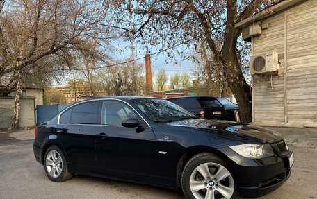 BMW 3 серия, 2005 год, 1 550 000 рублей, 2 фотография