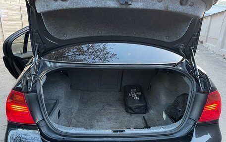 BMW 3 серия, 2005 год, 1 550 000 рублей, 27 фотография