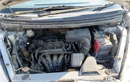 Mitsubishi Colt VI рестайлинг, 2004 год, 540 000 рублей, 5 фотография