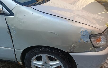 Toyota Ipsum II, 1998 год, 430 000 рублей, 5 фотография