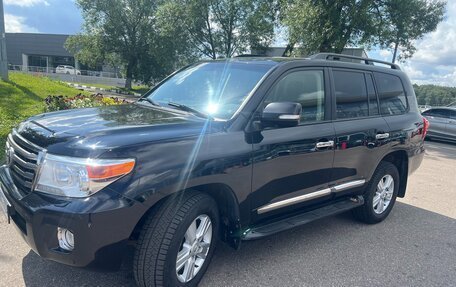 Toyota Land Cruiser 200, 2014 год, 4 150 000 рублей, 2 фотография