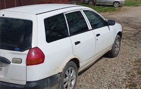 Nissan AD II, 2001 год, 140 000 рублей, 3 фотография