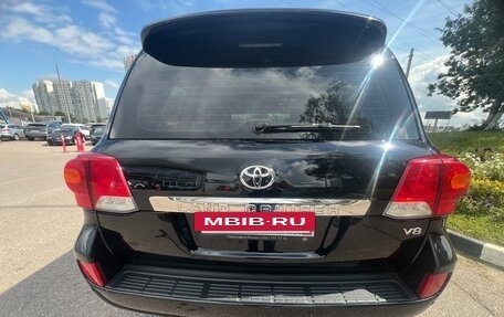 Toyota Land Cruiser 200, 2014 год, 4 150 000 рублей, 6 фотография