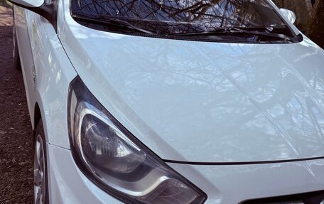 Hyundai Solaris II рестайлинг, 2012 год, 720 000 рублей, 22 фотография