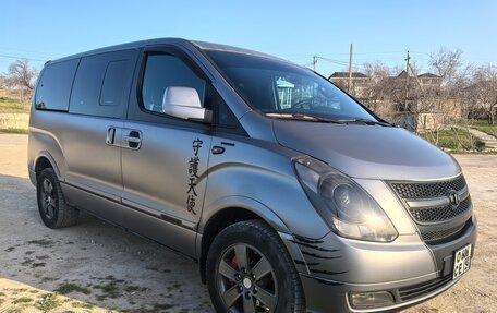 Hyundai Grand Starex Grand Starex I рестайлинг 2, 2014 год, 2 100 000 рублей, 4 фотография