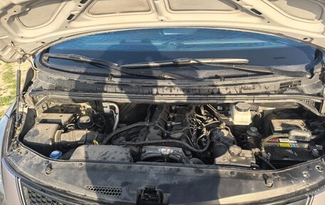 Hyundai Grand Starex Grand Starex I рестайлинг 2, 2014 год, 2 100 000 рублей, 29 фотография