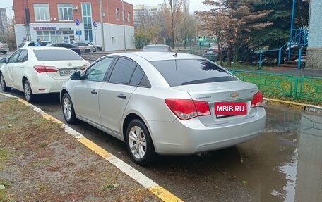 Chevrolet Cruze II, 2012 год, 630 000 рублей, 3 фотография