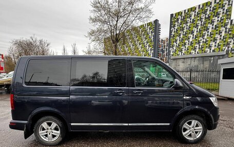 Volkswagen Caravelle T6 рестайлинг, 2018 год, 3 200 000 рублей, 4 фотография