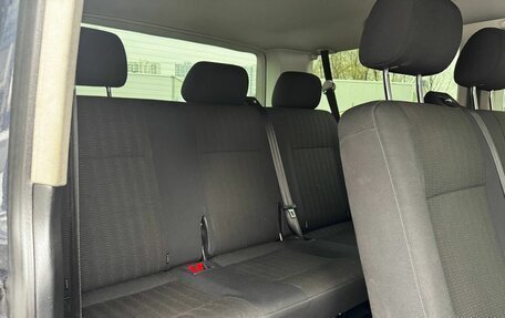 Volkswagen Caravelle T6 рестайлинг, 2018 год, 3 200 000 рублей, 12 фотография