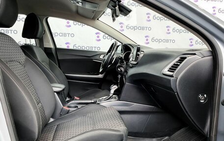 KIA cee'd III, 2019 год, 1 820 000 рублей, 14 фотография