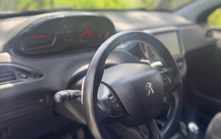 Peugeot 208 II, 2013 год, 499 000 рублей, 9 фотография