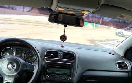 Volkswagen Polo VI (EU Market), 2010 год, 900 000 рублей, 8 фотография