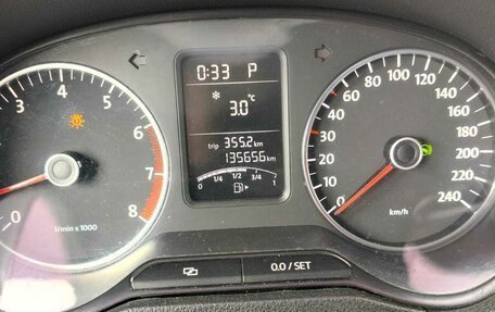 Volkswagen Polo VI (EU Market), 2010 год, 900 000 рублей, 7 фотография