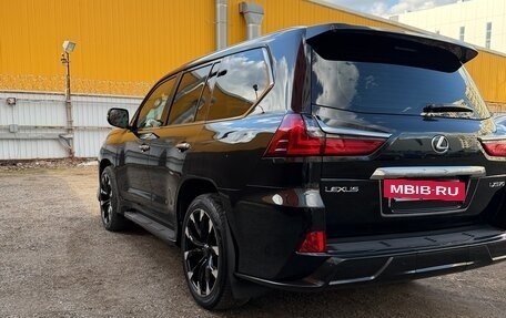 Lexus LX III, 2016 год, 8 290 000 рублей, 4 фотография