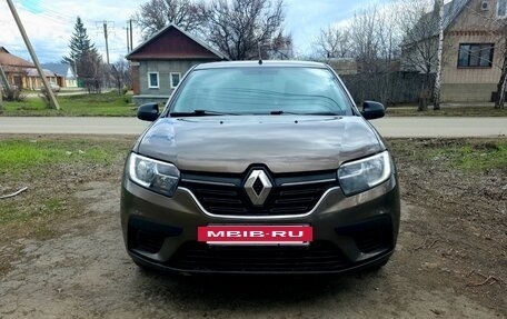 Renault Logan II, 2018 год, 690 000 рублей, 2 фотография