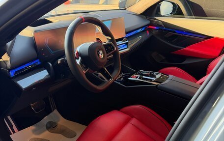 BMW M5, 2024 год, 21 000 000 рублей, 9 фотография