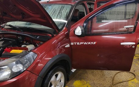 Renault Sandero I, 2012 год, 530 000 рублей, 13 фотография