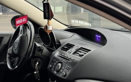 Mazda 3, 2011 год, 1 090 000 рублей, 18 фотография