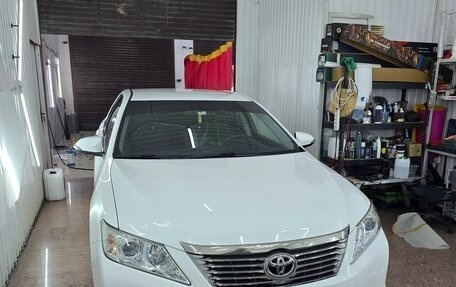 Toyota Camry, 2013 год, 2 150 000 рублей, 2 фотография