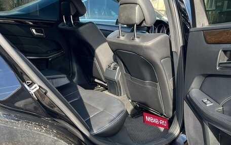 Mercedes-Benz E-Класс, 2015 год, 1 550 000 рублей, 4 фотография