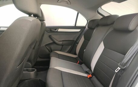 Skoda Rapid I, 2017 год, 1 259 000 рублей, 12 фотография