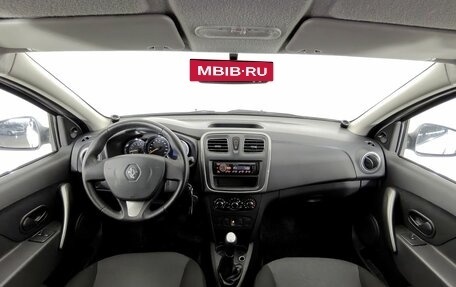Renault Logan I, 2014 год, 680 000 рублей, 2 фотография