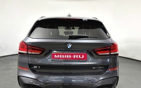 BMW X1, 2020 год, 3 200 000 рублей, 6 фотография