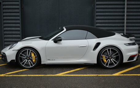 Porsche 911, 2023 год, 28 500 000 рублей, 2 фотография