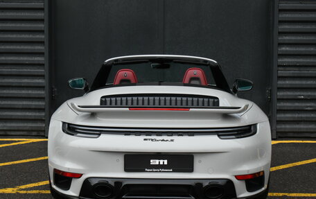 Porsche 911, 2023 год, 28 500 000 рублей, 8 фотография