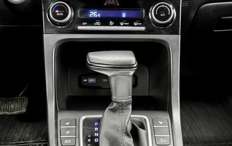 Hyundai Creta, 2022 год, 2 400 000 рублей, 10 фотография