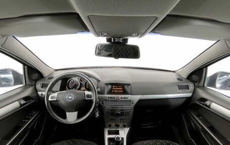 Opel Astra J, 2013 год, 690 000 рублей, 7 фотография