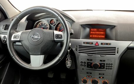 Opel Astra J, 2013 год, 690 000 рублей, 8 фотография