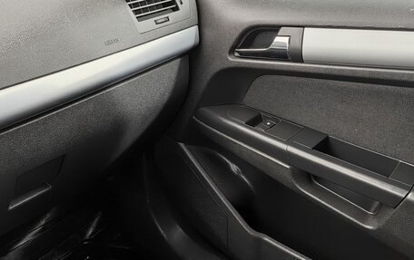 Opel Astra J, 2013 год, 690 000 рублей, 11 фотография