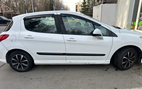 Peugeot 308 II, 2010 год, 305 000 рублей, 2 фотография