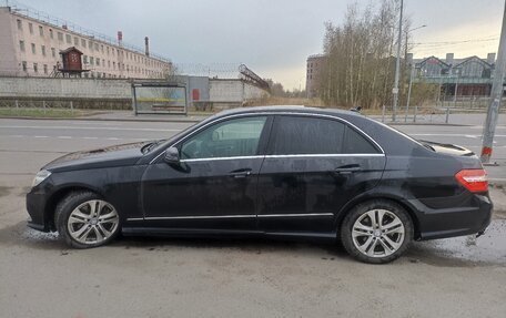 Mercedes-Benz E-Класс, 2011 год, 1 950 000 рублей, 7 фотография