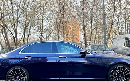 Mercedes-Benz E-Класс, 2021 год, 5 690 000 рублей, 4 фотография