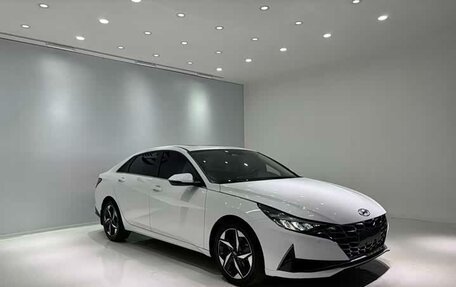 Hyundai Elantra, 2022 год, 1 780 000 рублей, 1 фотография