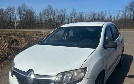 Renault Logan II, 2017 год, 230 000 рублей, 8 фотография