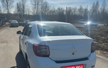 Renault Logan II, 2017 год, 230 000 рублей, 11 фотография