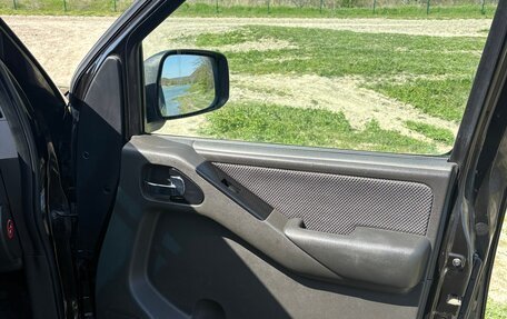 Nissan Navara (Frontier), 2008 год, 1 200 000 рублей, 16 фотография