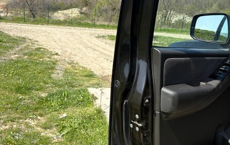 Nissan Navara (Frontier), 2008 год, 1 200 000 рублей, 23 фотография